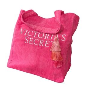 NWT Victoria’s Secret Lined Corduroy Large Weekender Tote Hot Pink
